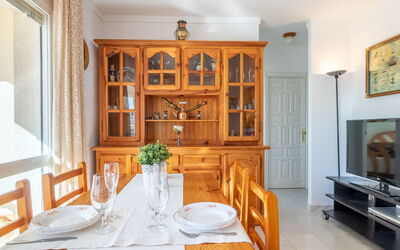 Accommodation:&nbsp;Club Nautic 124.10