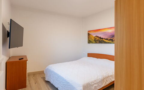 Crosina: Property, Furniture, Comfort, Wood, Interior Design, Building, Floor, Wall, Hardwood, Flooring