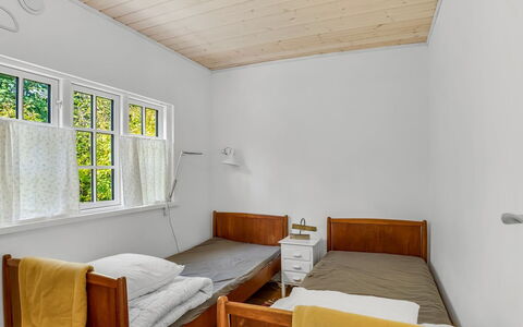 Aleta - 300M from the Sea: Flooring, Wall, Interior Design, Floor, Wood, Furniture, Bedroom, Bed, Ceiling, Home