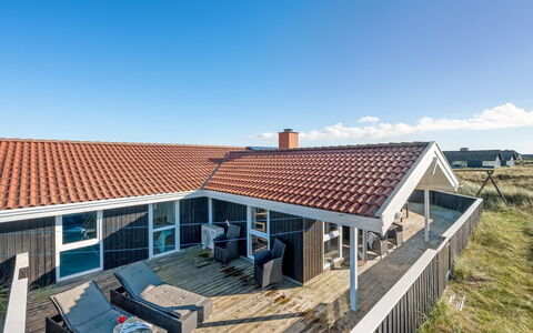 Jaana - 10M from the Sea: Wood, Home, Porch, Deck, Hardwood, Roof, Wood Stain, Wood Flooring, Eco Hotel