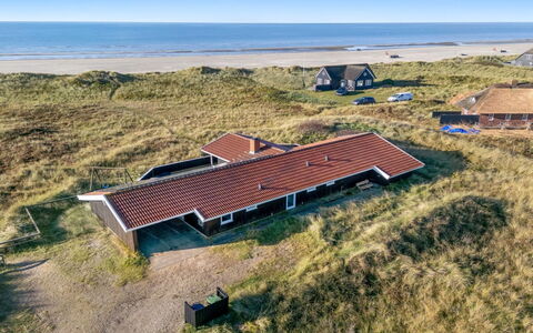 Jaana - 10M from the Sea: Wood, Home, Porch, Deck, Hardwood, Roof, Wood Stain, Wood Flooring, Eco Hotel