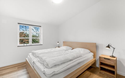 Agla - 2.5Km from the Sea: Wood, Bedroom, Interior Design, Bed, Bed Frame, Ceiling, Room, Bedding, Hardwood, Wood Flooring