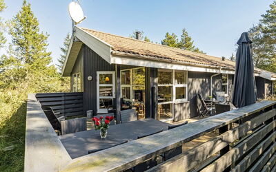 Matthea - 900M from the Sea