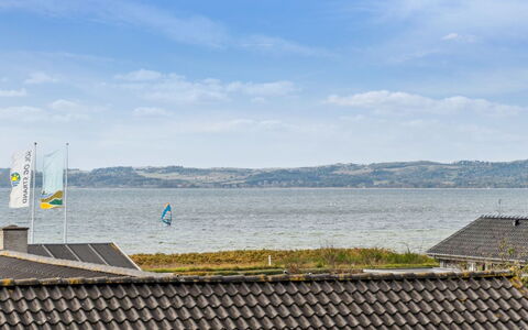 Elmeri - 200M from the Sea: Wood, Home, Porch, Deck, Hardwood, Roof, Wood Stain, Wood Flooring, Eco Hotel