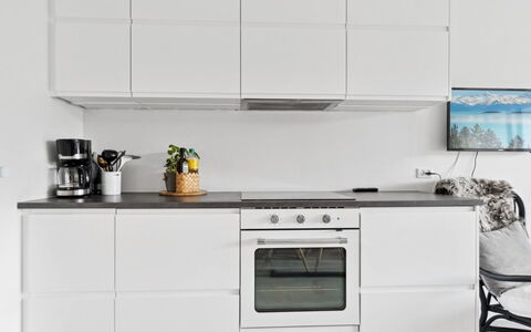 Jesper - 350M from the Sea: Kitchen Appliance, Kitchen, Countertop, Cabinetry, Flooring, Major Appliance, Furniture, Home Appliance, Interior Design, Floor