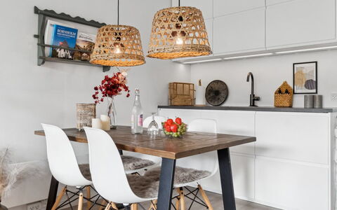 Jesper - 350M from the Sea: Furniture, Interior Design, Flooring, Wood, Light Fixture, Kitchen & Dining Room Table, Chair, Table, Ceiling, Dining Room