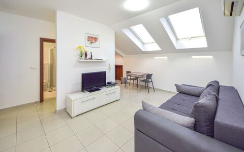 Accommodation:&nbsp;Jasmina 250.3