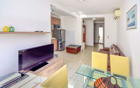 Accommodation:&nbsp;Jasmina 250.2