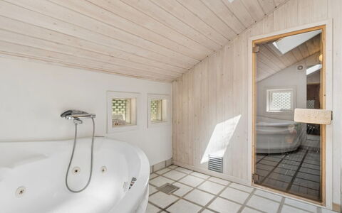 Aimo - 300M from the Sea: Plumbing Fixture, Flooring, Interior Design, Floor, Wood, Bathroom, Ceiling, Bathtub, Plumbing, Home