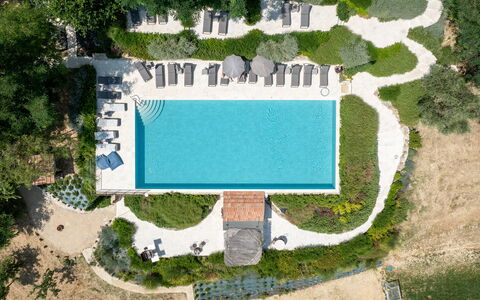 Melaiolo Modern Apartment With Pool, Montaione, To: Swimming Pool, Outdoor Furniture, Resort, Leisure, Sunlounger, Garden, Eco Hotel, Thermae, Umbrella, Shade