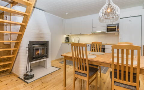 Teerenpesue F 46: Wood, Snow, Winter, Cottage, Freezing, Home, Log Cabin, Larch, Siding