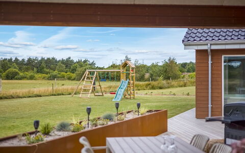 Sönke - 4Km from the Sea: Wood, Land Lot, Home, Shade, Wood Stain, Garden, Hardwood, Chair, Landscaping, Yard
