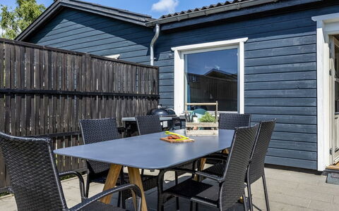 Hermanni - from the Sea: Furniture, Interior Design, Apartment, Flooring, Floor, Table, Chair, Room, Home, Kitchen & Dining Room Table