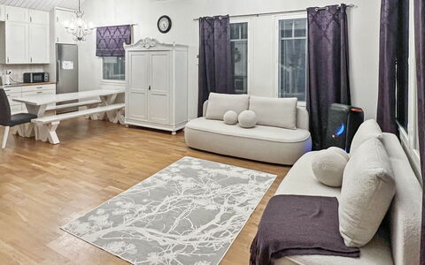 Tyttelsson: Furniture, Interior Design, Flooring, Floor, Apartment, Couch, Ceiling, Lighting, Wood Flooring, Living Room