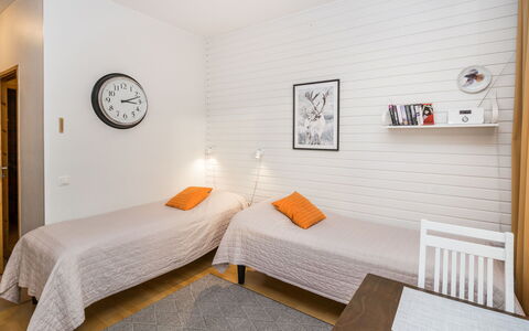 Rautulampi G14: Flooring, Wood, Floor, Interior Design, Ceiling, Bedroom, Furniture, Room, Bed, Wood Flooring
