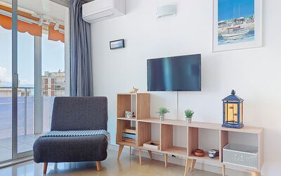 Accommodation:&nbsp;Le Bonaparte 110.2
