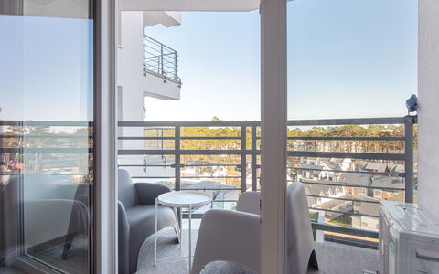 Mistral Porta Mare: Apartment, Balcony, Condominium, Glass, Handrail, Daylighting, Aluminium, Hotel, Penthouse Apartment