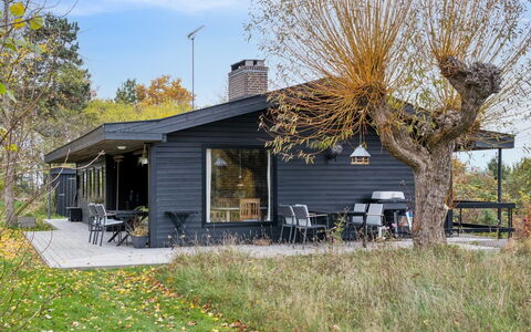 Adelbert - 600M to the Fjord: Cottage, Shed, Hut, Farmhouse, Prairie, Shack, Barn, Log Cabin, Garden Buildings