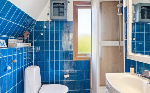 Edgar - 300M from the Sea: Blue, Plumbing Fixture, Flooring, Floor, Bathroom, Interior Design, Toilet Seat, Toilet, Plumbing, Tile