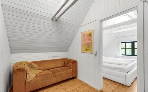 Matilda - 1.6Km from the Sea: Apartment, Condominium, Estate, Balcony, Villa, Hotel