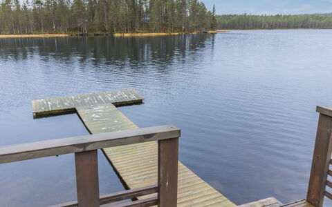 Onnimanni: Water, Water Resources, Body Of Water, Waterway, Bank, Lake, Dock, Reservoir, Loch, Boardwalk
