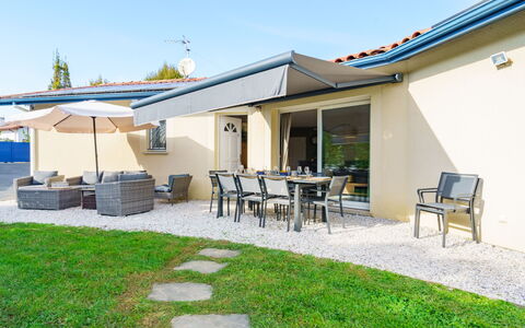 Lore Landa: Sky, Furniture, Property, Table, Shade, Land Lot, Outdoor Furniture, Plant, Chair, Outdoor Table
