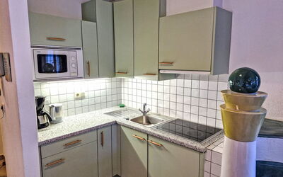 Accommodation:&nbsp;Studio 620.2