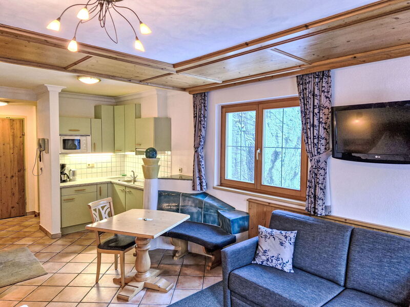 Accommodation:&nbsp;Studio 620.2