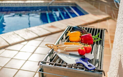 Gavrena: Food, Fruit, Produce, Kitchen, Kitchen Appliance, Natural Foods