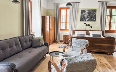 Accommodation:&nbsp;Rezidenca Korman 100.1