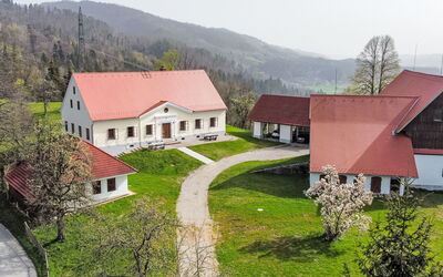 Accommodation:&nbsp;Rezidenca Korman 100.2