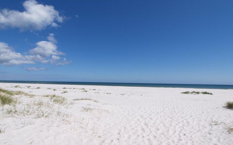 Amaru - 500M from the Sea: Apartment, Condominium, Estate, Balcony, Villa, Hotel