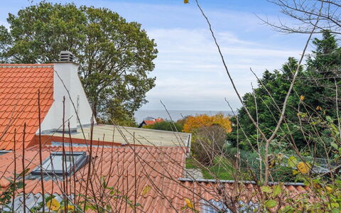 Skyler - 250M from the Sea: Apartment, Condominium, Estate, Balcony, Villa, Hotel