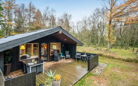 Marthine - 650M to the Fjord: House, Roof, Home, Cottage, Shed, Garden Buildings, Siding, Yard, Log Cabin, Hut