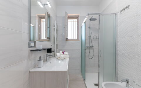 Villa Normanni: Tap, Plumbing Fixture, Sink, Property, Mirror, Bathroom, Interior Design, Shower, Building