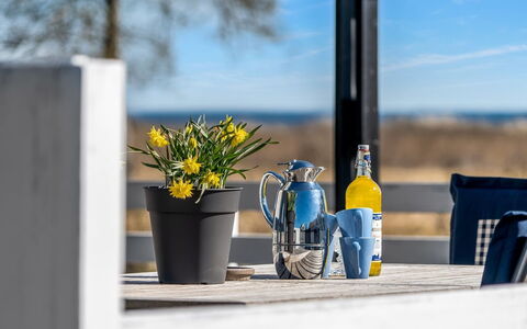 Jaike - from the Sea: Furniture, Interior Design, Flooring, Floor, Ceiling, Room, Chair, Table, Apartment, Kitchen & Dining Room Table