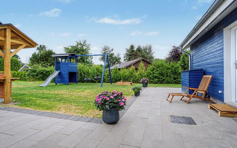 Rajna - 250M from the Sea: Blue, Shrub, Garden, Shade, Landscaping, Lawn, Yard, Estate, Backyard, Eco Hotel