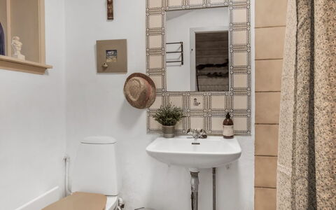 Sella - 600M from the Sea: Wall, Bathroom, Toilet Seat, Interior Design, Flooring, Plumbing Fixture, Floor, Bathroom Sink, Toilet, Room
