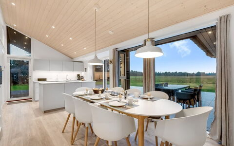 Corina - 850M to the Fjord: Wood, Ceiling, Hardwood, Wood Flooring, Kitchen & Dining Room Table, Light Fixture, Plank, Living Room, Chandelier