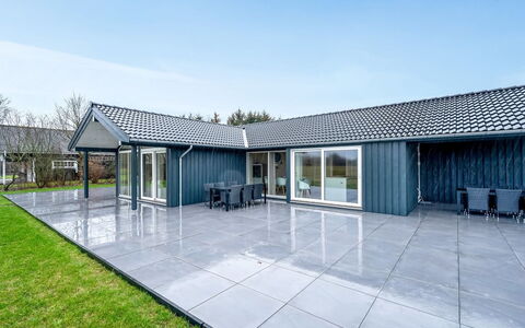 Corina - 850M to the Fjord: Flooring, Interior Design, Wood, Floor, Stairs, Ceiling, Wood Stain, Wood Flooring, Hardwood, Handrail
