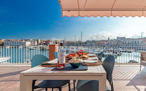 Sospiri Sul Mare: Sky, Water, Building, Table, Furniture, Daytime, Property, Chair, Tableware, Outdoor Furniture