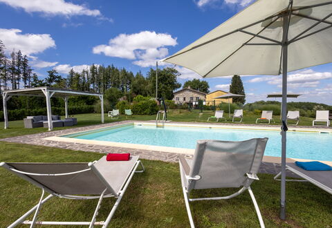 Montelucci Chianti Agrivilla: Water, Cloud, Sky, Furniture, Property, Swimming Pool, Building, Shade, Plant, Outdoor Furniture