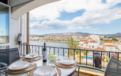 Accommodation:&nbsp;Sant Maurici 918.24