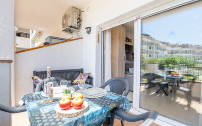 Accommodation:&nbsp;Sant Maurici 918.22