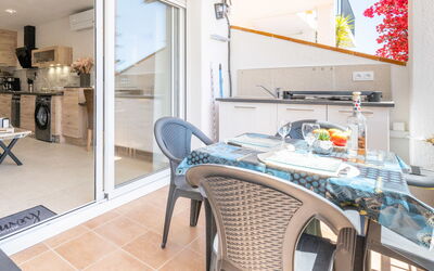 Accommodation:&nbsp;Sant Maurici 918.22