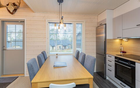 Velhotar 1 a 1: Furniture, Interior Design, Flooring, Floor, Table, Ceiling, Kitchen & Dining Room Table, Lighting, Chair, Home