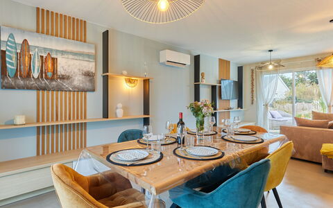 Saro: Furniture, Table, Property, Chair, Azure, Picture Frame, Lighting, Wood, Interior Design, Floor