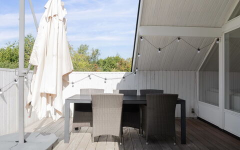 Janik - 1.3Km from the Sea: Apartment, Condominium, Estate, Balcony, Villa, Hotel