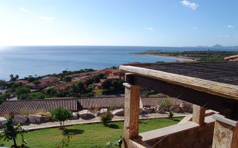 Villino Trilocale Apartments Seaside: Sky, Sea, Coastal And Oceanic Landforms, Coast, Ocean, Shore, Shade, Resort, Eco Hotel, Seaside Resort