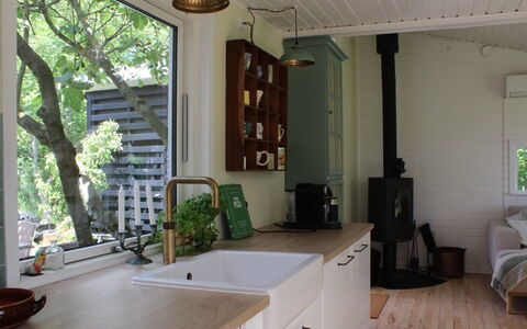 Mielikki - 2Km from the Sea: Wood, Interior Design, Flooring, Furniture, Floor, Kitchen, Countertop, Room, Ceiling, Cabinetry